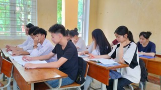 Kỳ thi tốt nghiệp THPT 2025: Giữ vững chất lượng trong giai đoạn chuyển tiếp