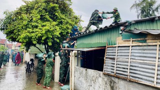 Quân đội huy động hơn 346.000 cán bộ, chiến sĩ, 8.200 phương tiện, 5 máy bay ứng phó bão số 3