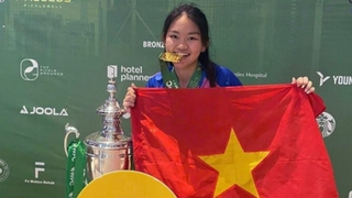 Nữ VĐV 17 tuổi trở thành người Việt Nam đầu tiên vô địch pickleball thế giới