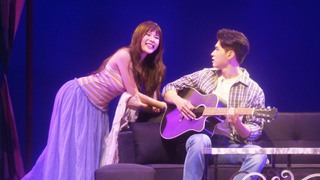 Vở kịch "Chạy đến ngày hôm qua": Ngã rẽ giữa tình yêu và toan tính