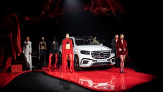 Sau "phổ cập xe sang" Mercedes-Benz đưa thế giới xa xỉ trở lại