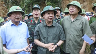 Phó Thủ tướng Trần Hồng Hà: Bảo vệ người dân bằng mọi giá
