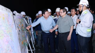 Thủ tướng khảo sát Dự án đường Vành đai 3 TP HCM