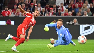 Harry Kane lập hat-trick, Bayern Munich đại thắng Leipzig với một 'set tennis trắng'