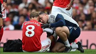 Arsenal ra thông báo mới nhất về chấn thương của Saka và Odegaard trước trận đấu với Liverpool