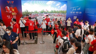 "Xuyên không" bằng công nghệ thực tế ảo