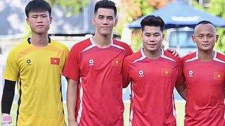 Tin nóng bóng đá Việt hôm nay 4/8: Tiến Linh ra Hà Nội đá từ thiện; VFF lo hậu sự cho trọng tài Đình Thịnh