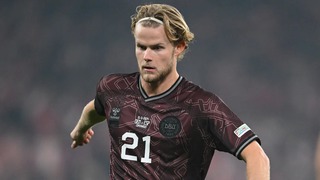 Juventus muốn vá tuyến giữa, nhưng quá khó