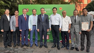 Sức nóng từ sắc màu "miền nhiệt đới Việt Nam giữa lòng thủ đô của nước Nga"