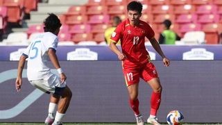 HLV Phan Thanh Hùng: 'Bản sắc là yếu tố cốt tử của bóng đá'