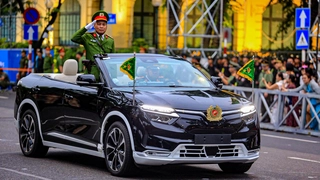 Tổng duyệt lễ diễu hành chào mừng "Ngày hội vì Thủ đô bình yên"