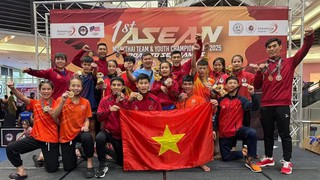 Nguyễn Trần Duy Nhất gặt hái thành công rực rỡ trên cương vị mới cùng đội tuyển Muay trẻ Việt Nam