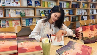 Ra mắt 'Chuyện của mặt trời' - tiểu thuyết về nạn buôn người