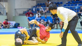 Nhà vô địch Jujitsu thế giới của Việt Nam dùng tuyệt kỹ đánh bại võ sĩ vô địch MMA, khẳng định vị thế số 1