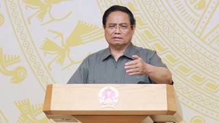 Thủ tướng Phạm Minh Chính: Phải trả lời được câu hỏi tại sao giá nhà chung cư lại cao và cao mãi