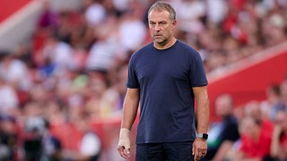 HLV Hansi Flick lập kỷ lục đặc biệt trong lịch sử Barca