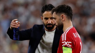 MU phải 'xử' Bruno thôi, Amorim!