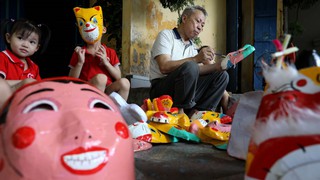 Hưng Yên: Bảo tồn nghề làm đồ chơi Trung thu truyền thống