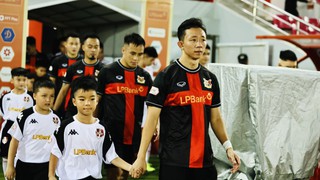 Tiền vệ trụ cột Ninh Bình chấn thương nặng, báo tin dữ cho HLV Kim Sang Sik