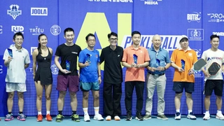 Ngôi sao pickleball hào hứng trổ tài ở Pickleball Clinic Rally Cup