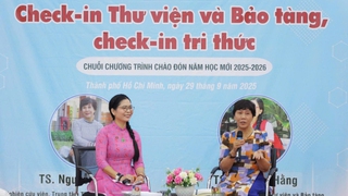Học cách "check-in" thư viện và bảo tàng