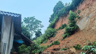 Hà Nội công bố tình huống khẩn cấp về thiên tai tại xã Suối Hai và Ba Vì