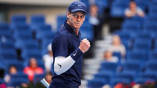 Jannik Sinner chạm mốc thành tích đặc biệt sau khi vào chung kết China Open 2025