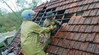 Ảnh hưởng bão số 10: Chung tay khắc phục hậu quả bão lũ