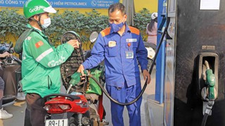 Giá xăng và dầu tiếp tục tăng từ chiều 4/9