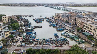 Trung Quốc kích hoạt hệ thống ứng phó khẩn cấp với lũ lụt và bão