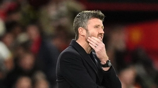 Carrick bức xúc với trọng tài vì thẻ đỏ của Lisandro Martinez, MU cân nhắc khiếu nại