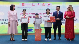 10 năm cuộc thi vẽ 'Đan Mạch trong mắt em': Tương lai xanh qua lăng kính trẻ em