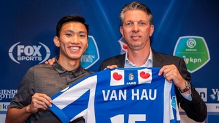 Giám đốc kỹ thuật Heerenveen: ‘Văn Hậu xứng đáng có cơ hội’