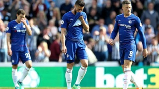 Chelsea đá như thế, tốt nhất nên trả tiền vé lại cho CĐV