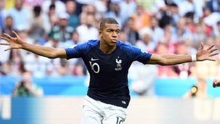 Không cần 'xin phép', Mbappe đã bùng nổ và đi vào lịch sử bóng đá