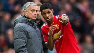 Marcus Rashford gửi thông điệp tới Mourinho qua... Alexander-Arnold