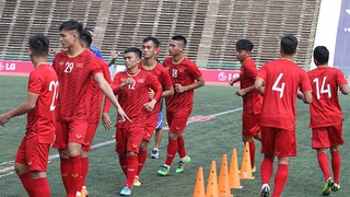 Video: U22 Việt Nam tập luyện hứng khởi, sẵn sàng đối đầu với U22 Philippines