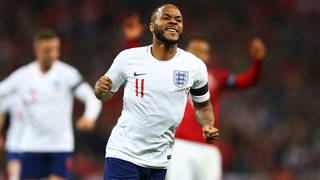 VIDEO Anh 5-0 CH Czech: Sterling rực sáng với hat-trick