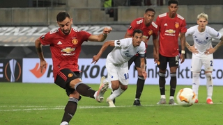 MU 1-0 Copenhagen: Fernandes lập công, MU vào bán kết Europa League