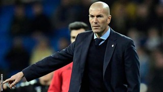 Real Madrid vs Chelsea: Sao lại chỉ trích Zidane?