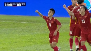 Trung Thành lập 'siêu phẩm' đá phạt vào lưới U23 Thái Lan