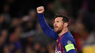 Bóng đá hôm nay 24/7: MU sẵn sàng cho mượn Ronaldo, Messi vẫn có cửa trở lại Barcelona