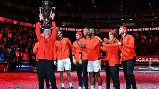 Frances Tiafoe mang về danh hiệu Laver Cup đầu tiên cho đội Thế giới