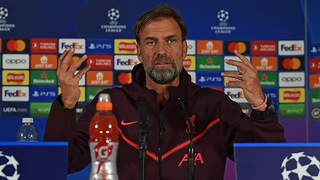 Klopp phản pháo chỉ trích của Hamann về việc sắp bị Liverpool sa thải