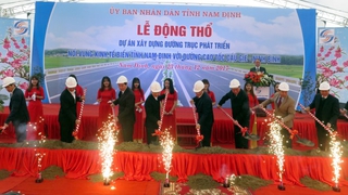 Xây dựng đường trục kết nối vùng kinh tế biển tỉnh Nam Định