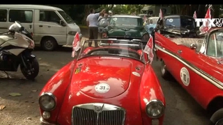 Lễ hội diễu hành xe cổ ở thủ đô La Habana, Cuba