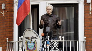 Tổng thống Ecuador muốn ông chủ WikiLeaks sớm rời khỏi Đại sứ quán nước này tại Anh