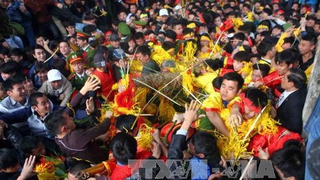 Không phát tràn lan lộc hoa tre trong Ngày Khai hội Gióng đền Sóc