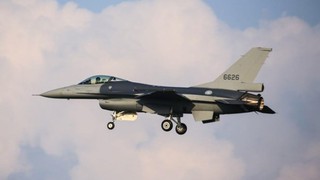 Đài Loan mua thêm hàng chục máy bay chiến đấu F-16V của Mỹ
