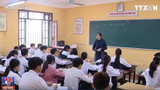 Kiến nghị về vụ hơn 200 giáo viên hợp đồng ở Sóc Sơn lo bị mất việc